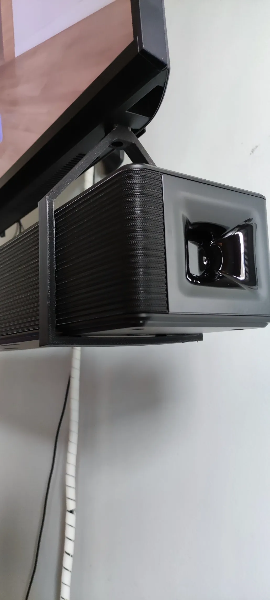 LG SNH5 Sound Bar TV Mount