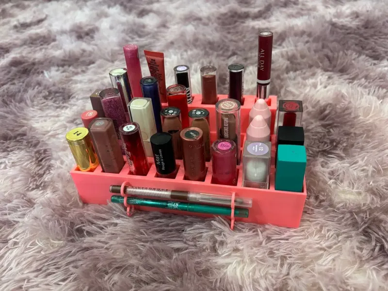 makeup organizer