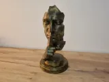 escultura de rostro masculino-3