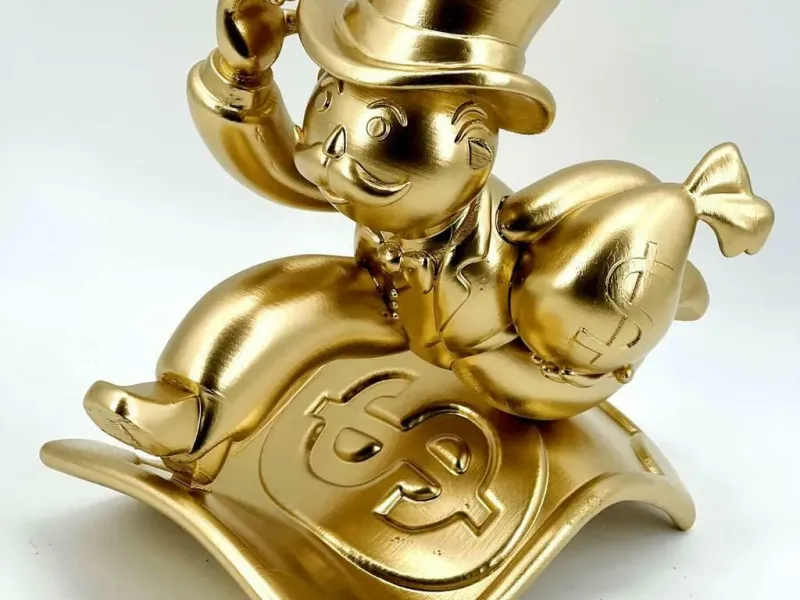 Mr Monopoly running