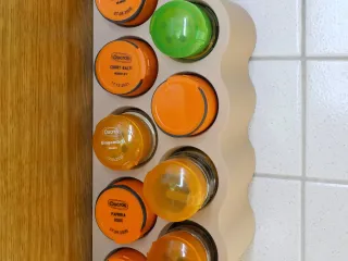 Spice holder (2 sizes)
