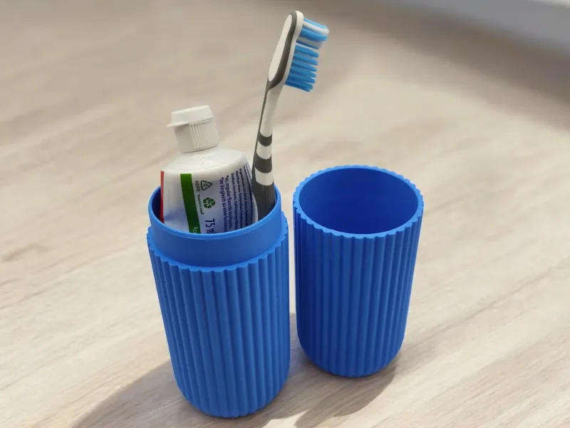 Astuccio da viaggio per spazzolino e dentifricio – viaggia con stile!