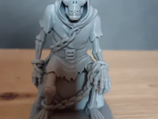 AQUARIUM - Skeleton on the treasure chest
