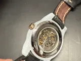 Montre, Boitier montre-2