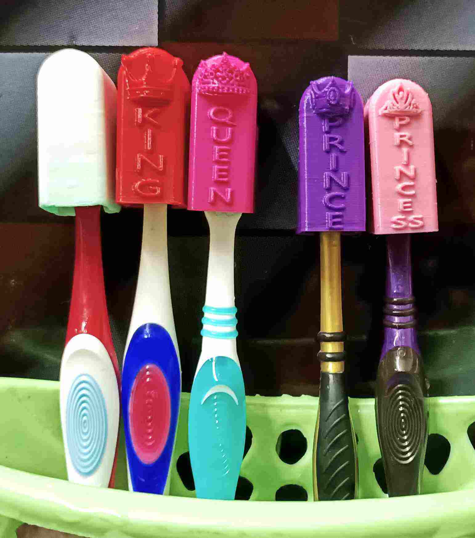TOOTHBRUSH CAPS 6 MODELS COLLECTION
