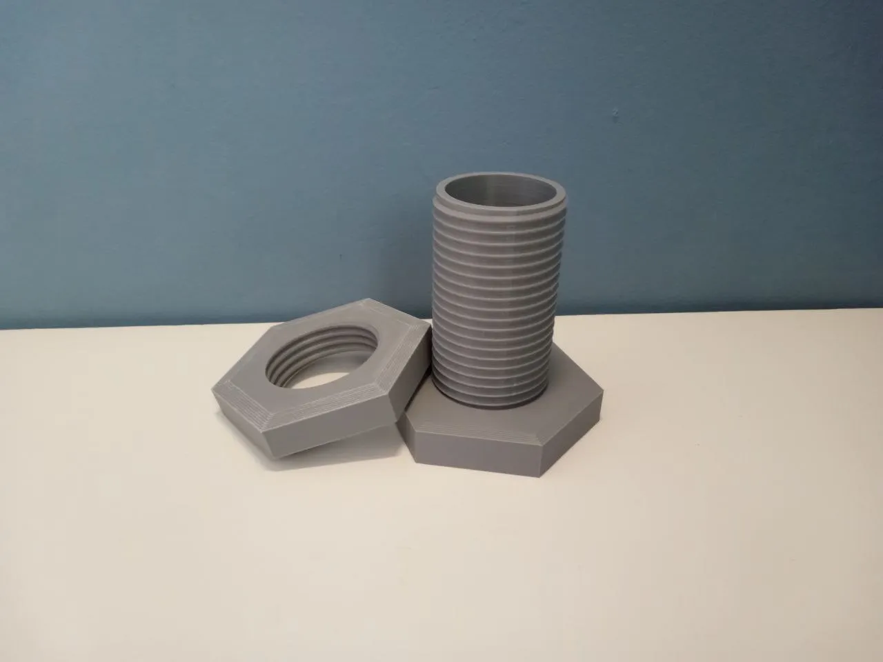 Bolt Vase / Case / Holder, 2 heights, 2 different nuts incl.