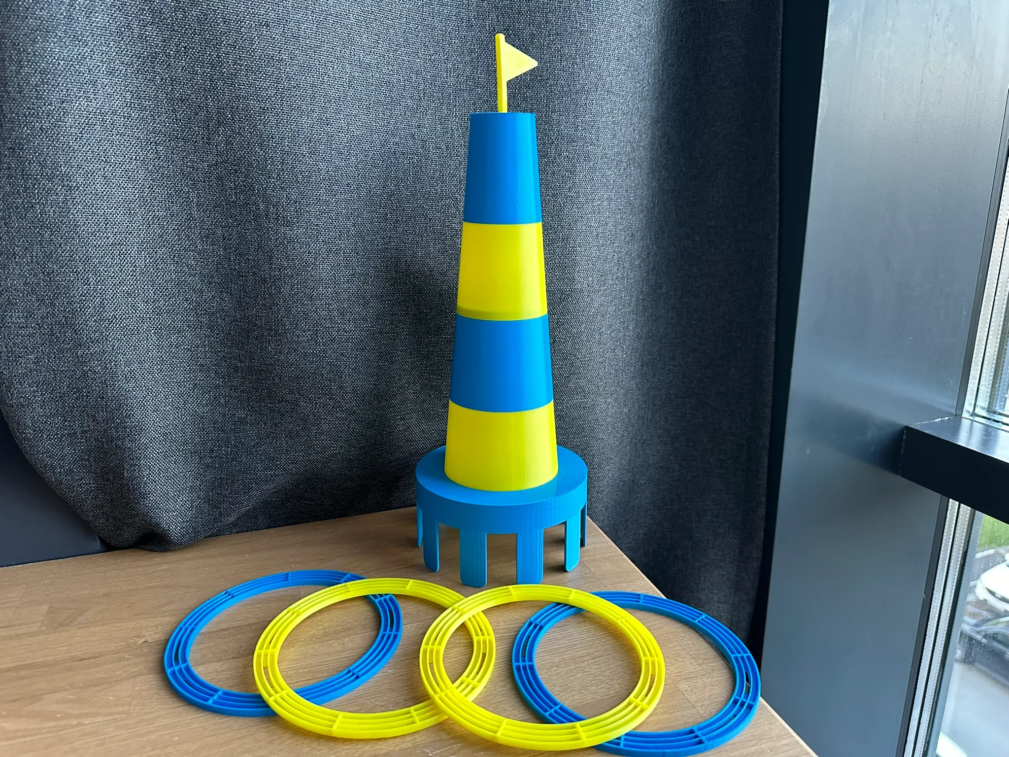 Beach ring toss game