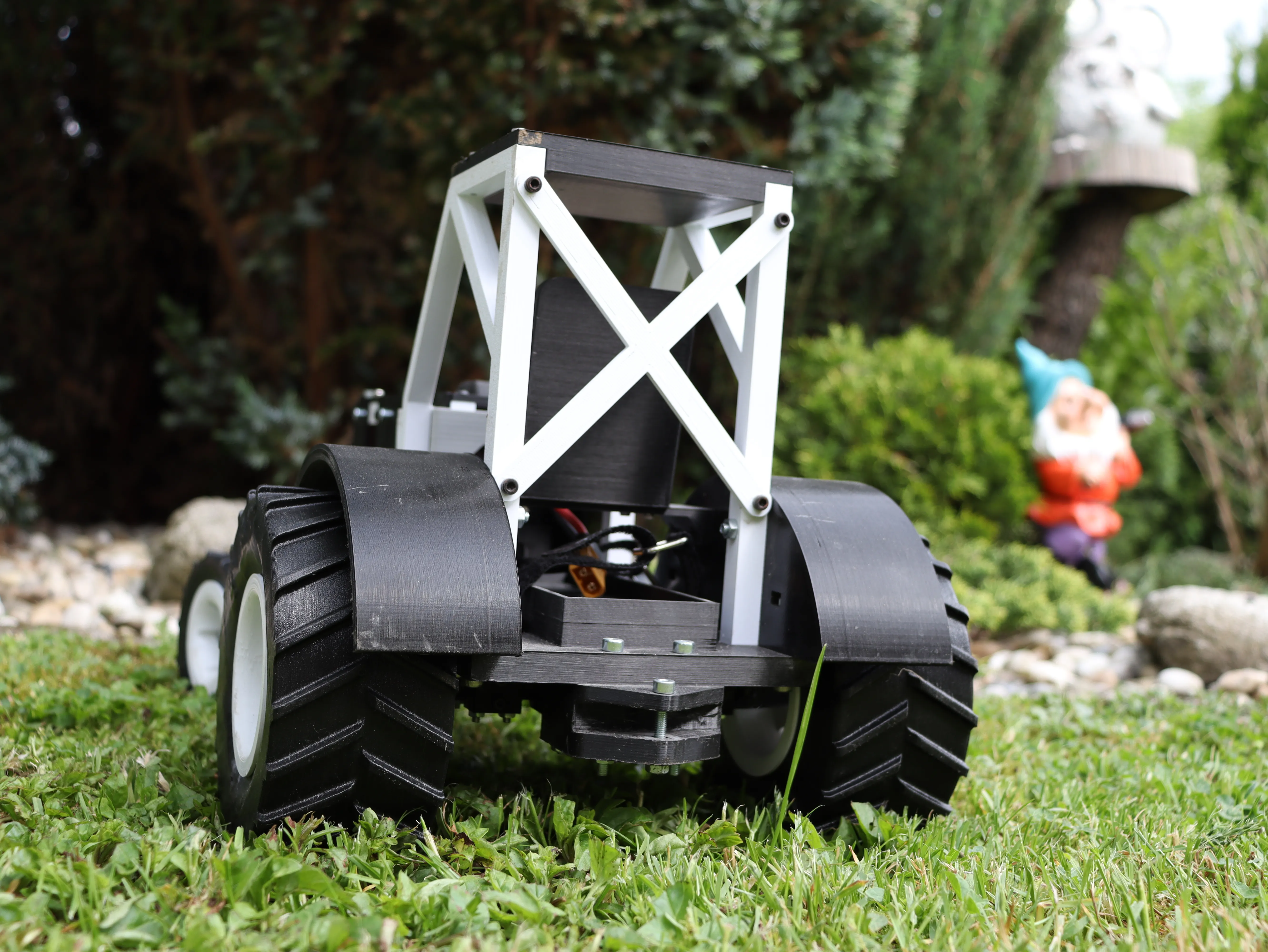 TRACTOR RC DE CARRERAS