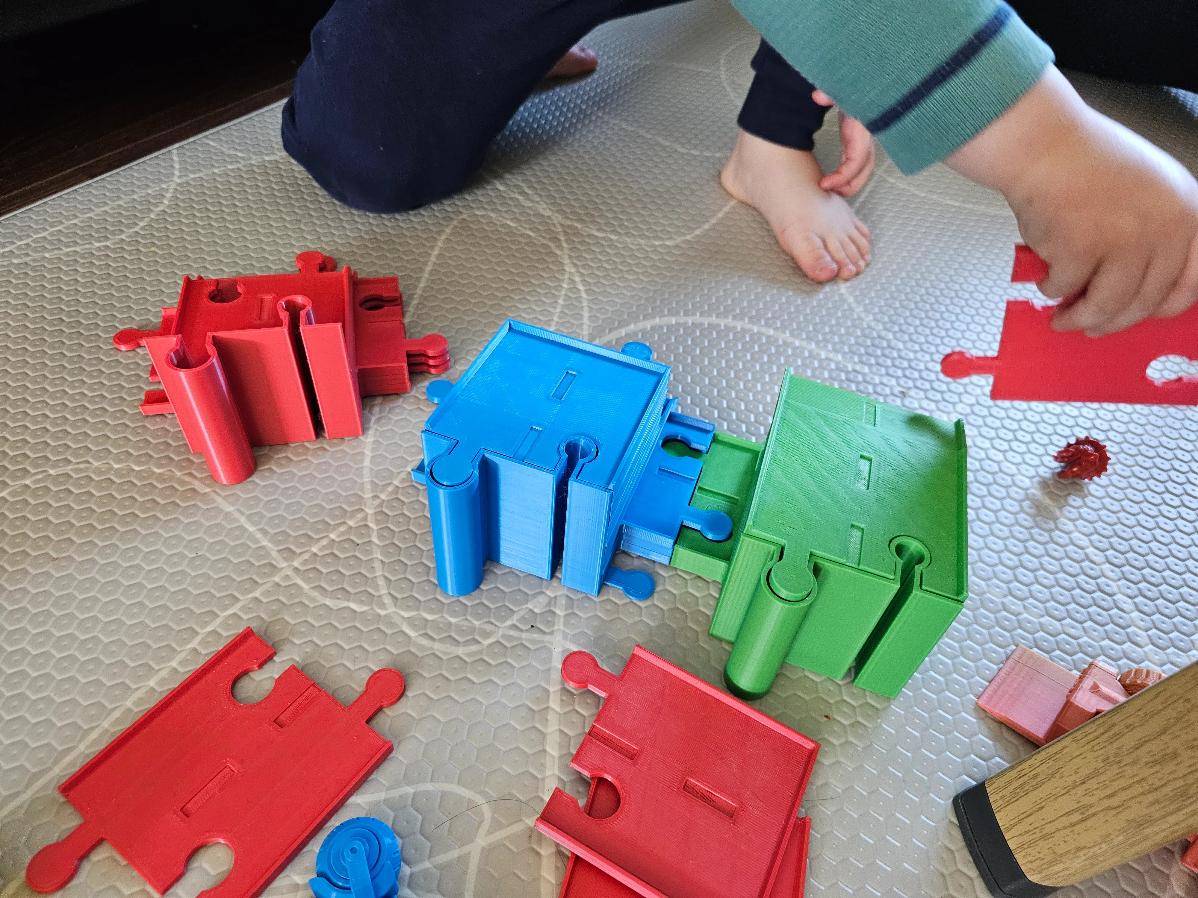 Kid Friendly build-your-own Road
