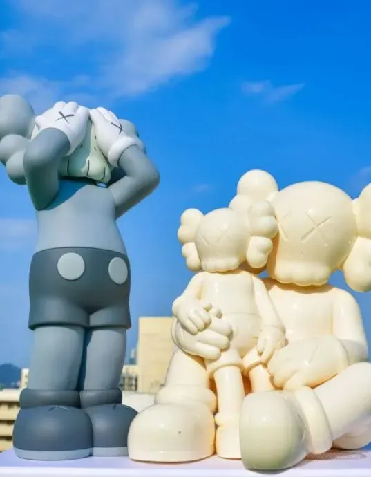 Kaws Changbai Mountain x Holiday UK Fan Art Toy
