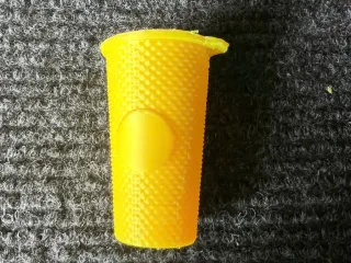 Starbucks Styled Coffee Tumbler Keychain

