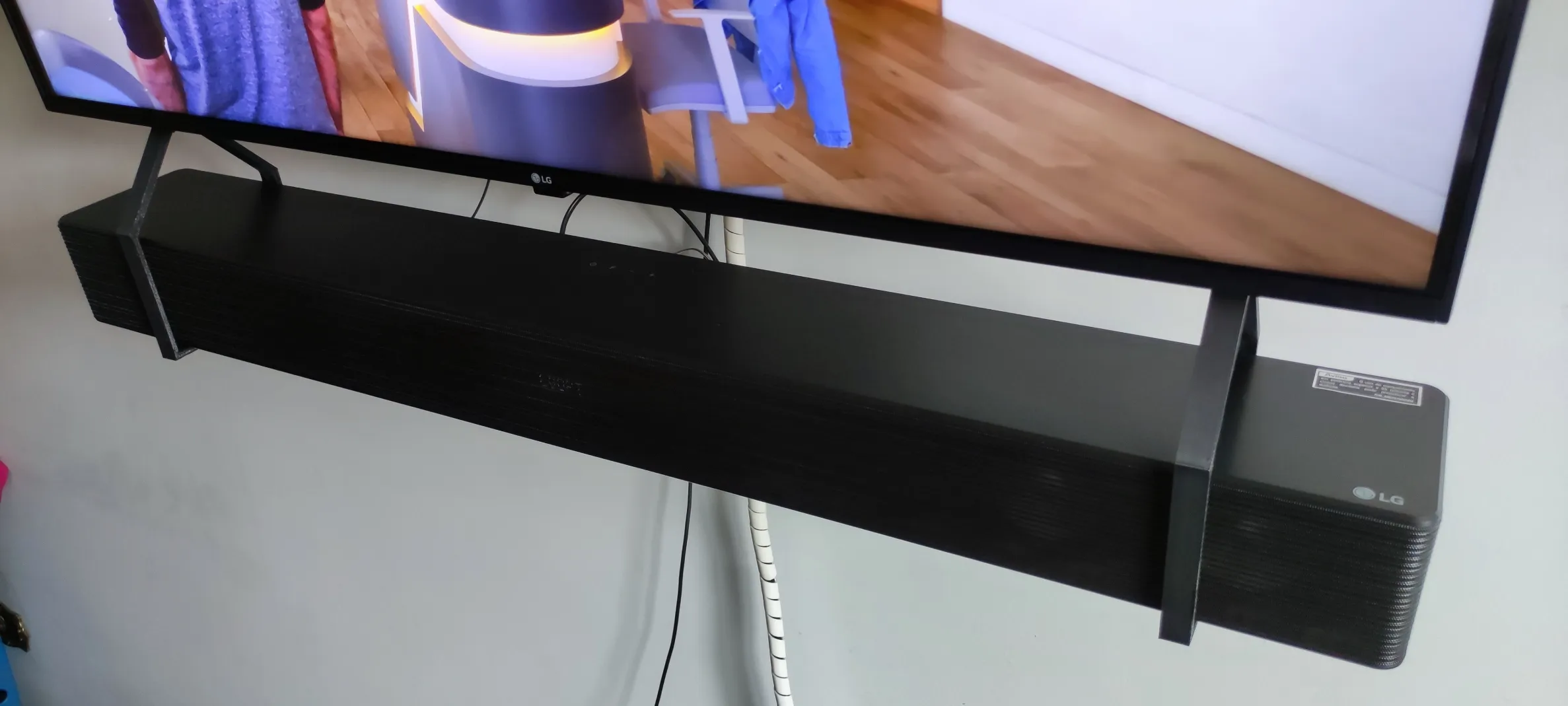 LG SNH5 Sound Bar TV Mount