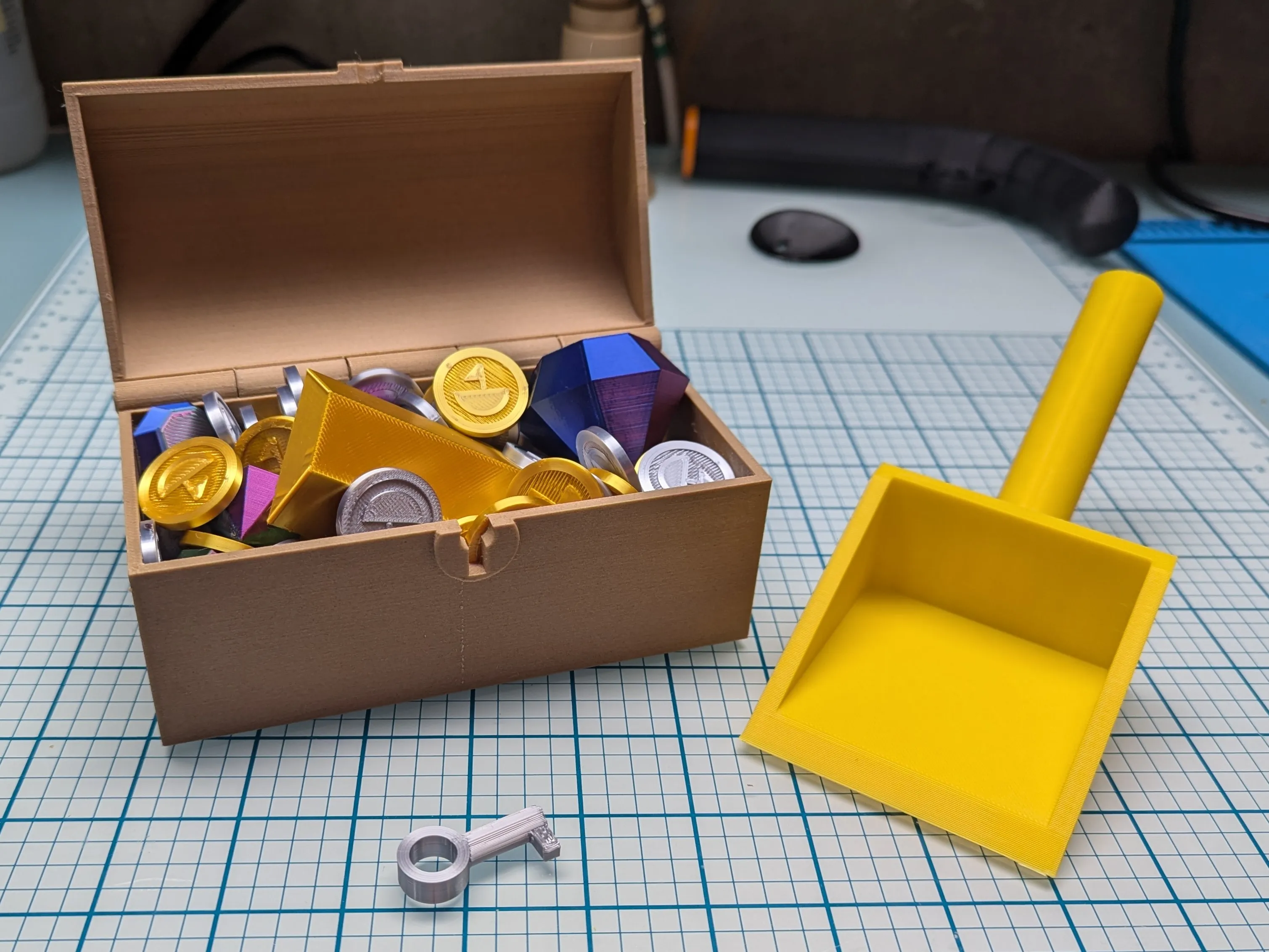 Beach Buried Treasure Chest: Gems, Shovel, Spyglass, Compass