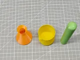 Piccoli oggetti di scena per esperimenti scientifici – Becher, matraccio Erlenmeyer-2