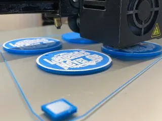 Legends Never die keychain