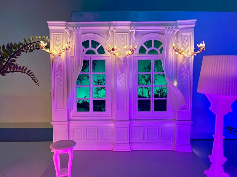 CONAC DIORAMA "EDIȚIE GOTICĂ" - SUPORT PENTRU TABLETĂ