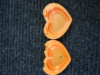 Heart-shaped ring box