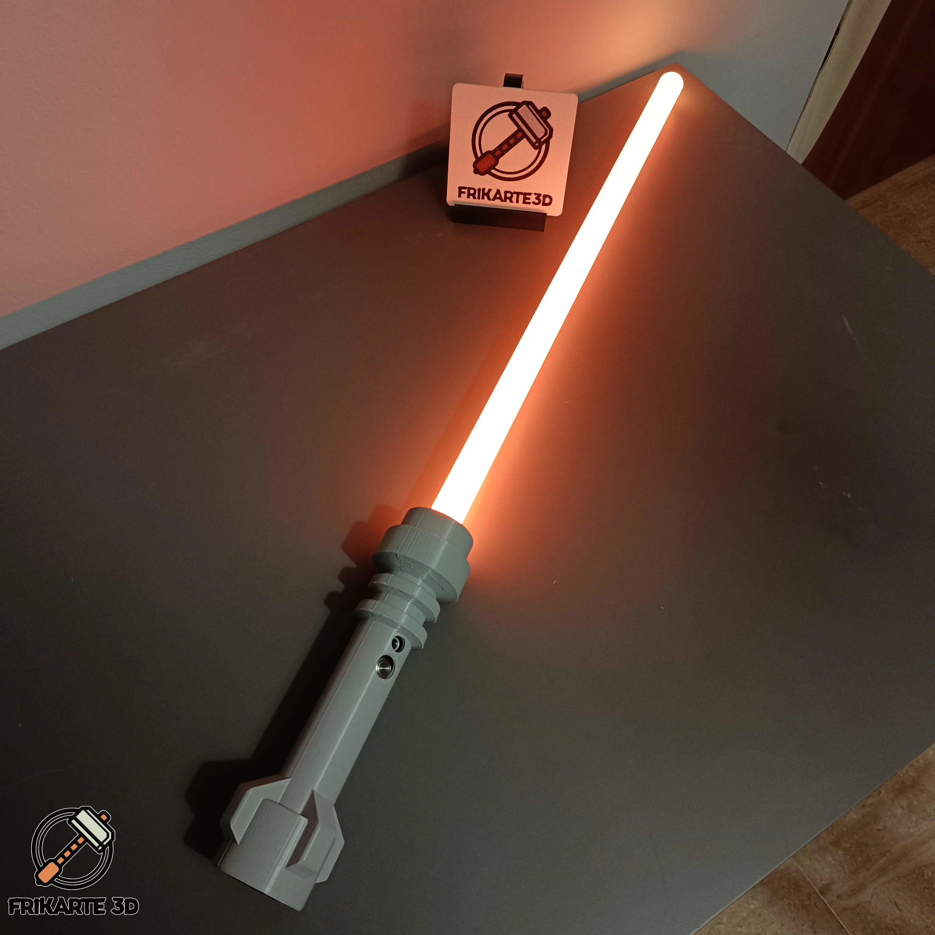 BrickSaber: LEGO-Inspired Functional Lightsaber | 3D models download ...