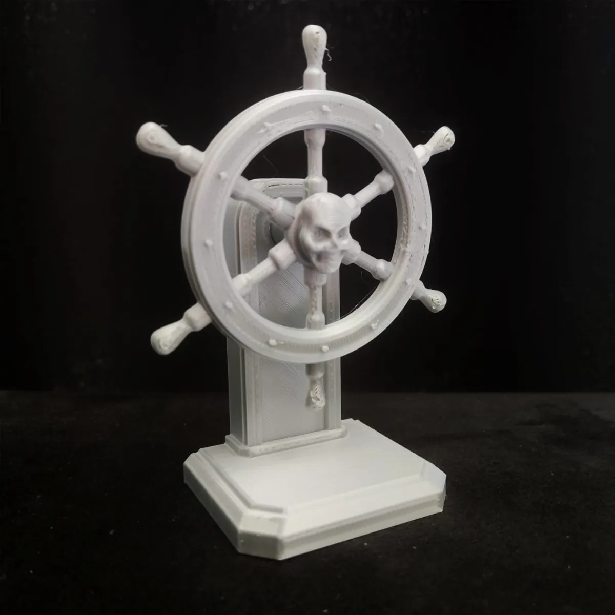 Pirate Ship Wheel - Decorative Spinning Toy