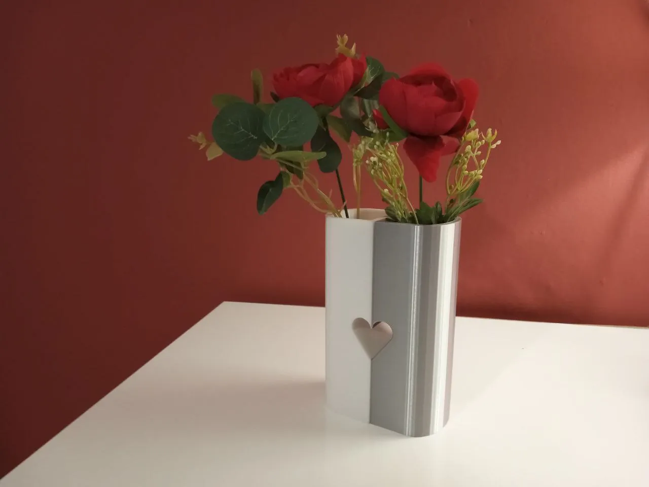 Love You Heart Vase, for a romantic time