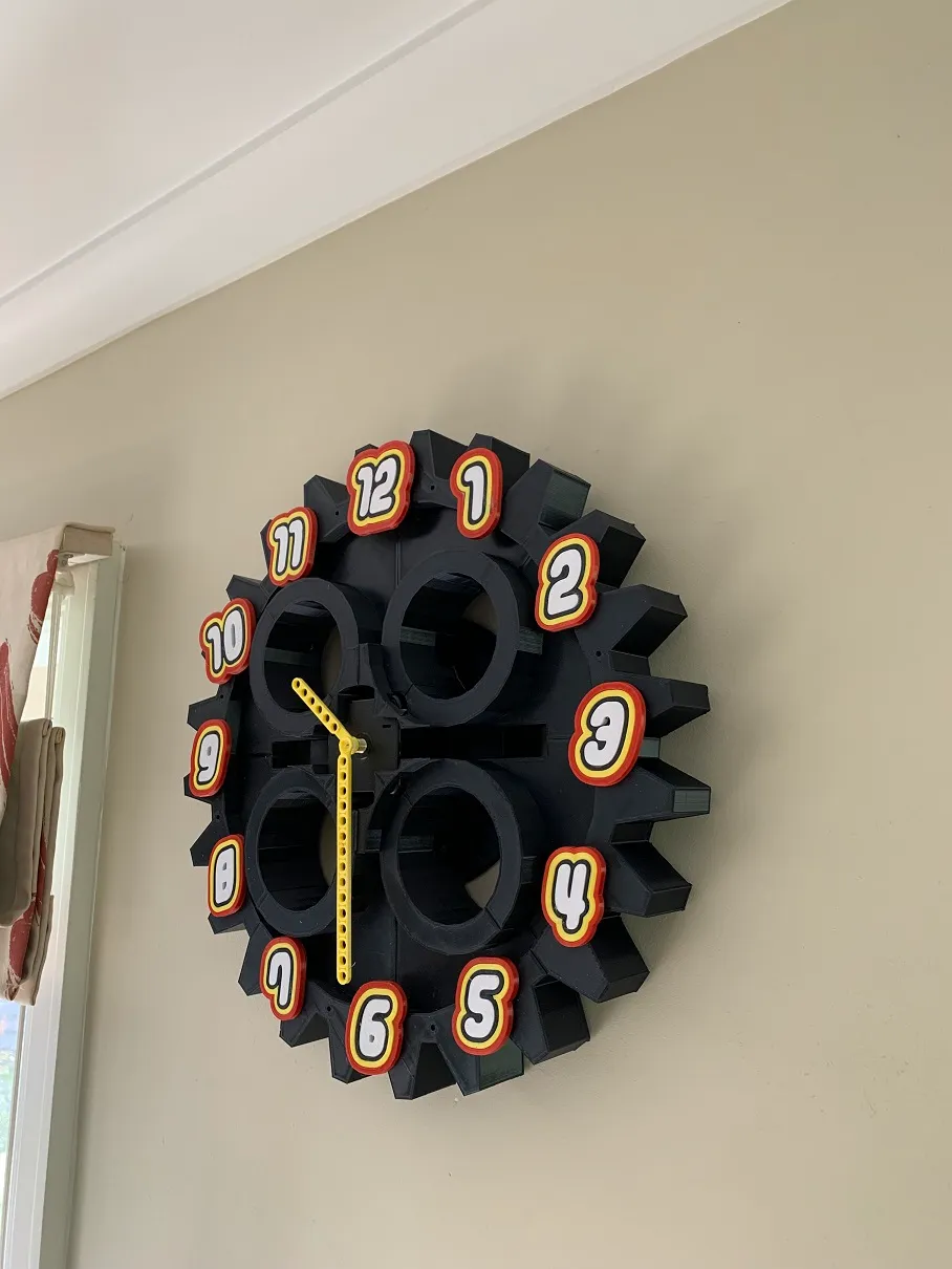БОЛЬШИЕ ЧАСЫ LEGO TECHNIC