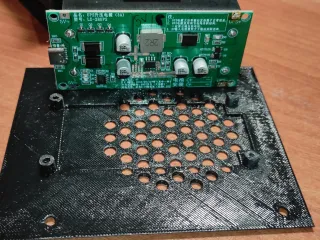 NASpi: Raspberry Pi NAS cover with NAS mounts