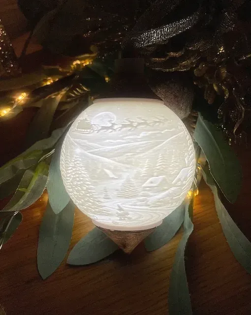 Light up Christmas bauble