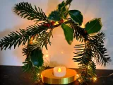 Christmas wreath hoop and Tealight Holder-1