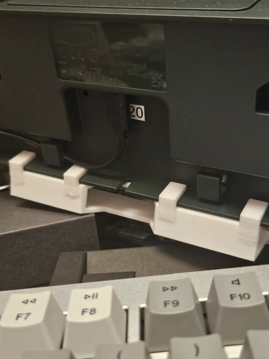 IKEA BONDTOLVAN Clock holder