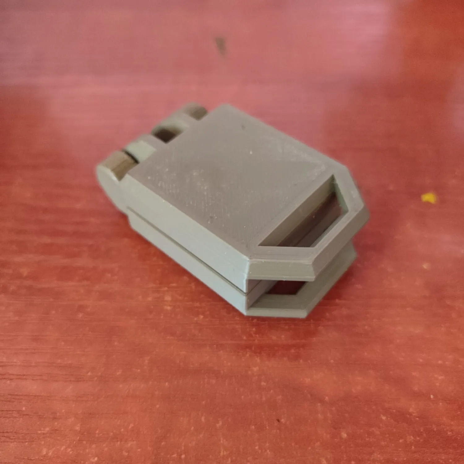 PRINT IN PLACE MOULD / BRICK MAKER