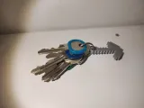 Minecraft pickaxe keychain-1