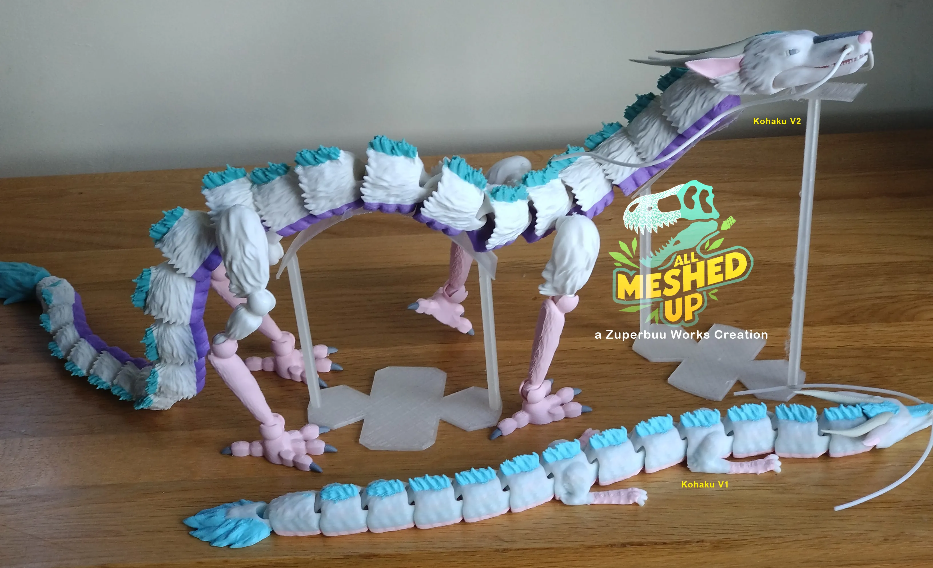 Brinquedo Articulado Dragão Espírito do Rio Kohaku