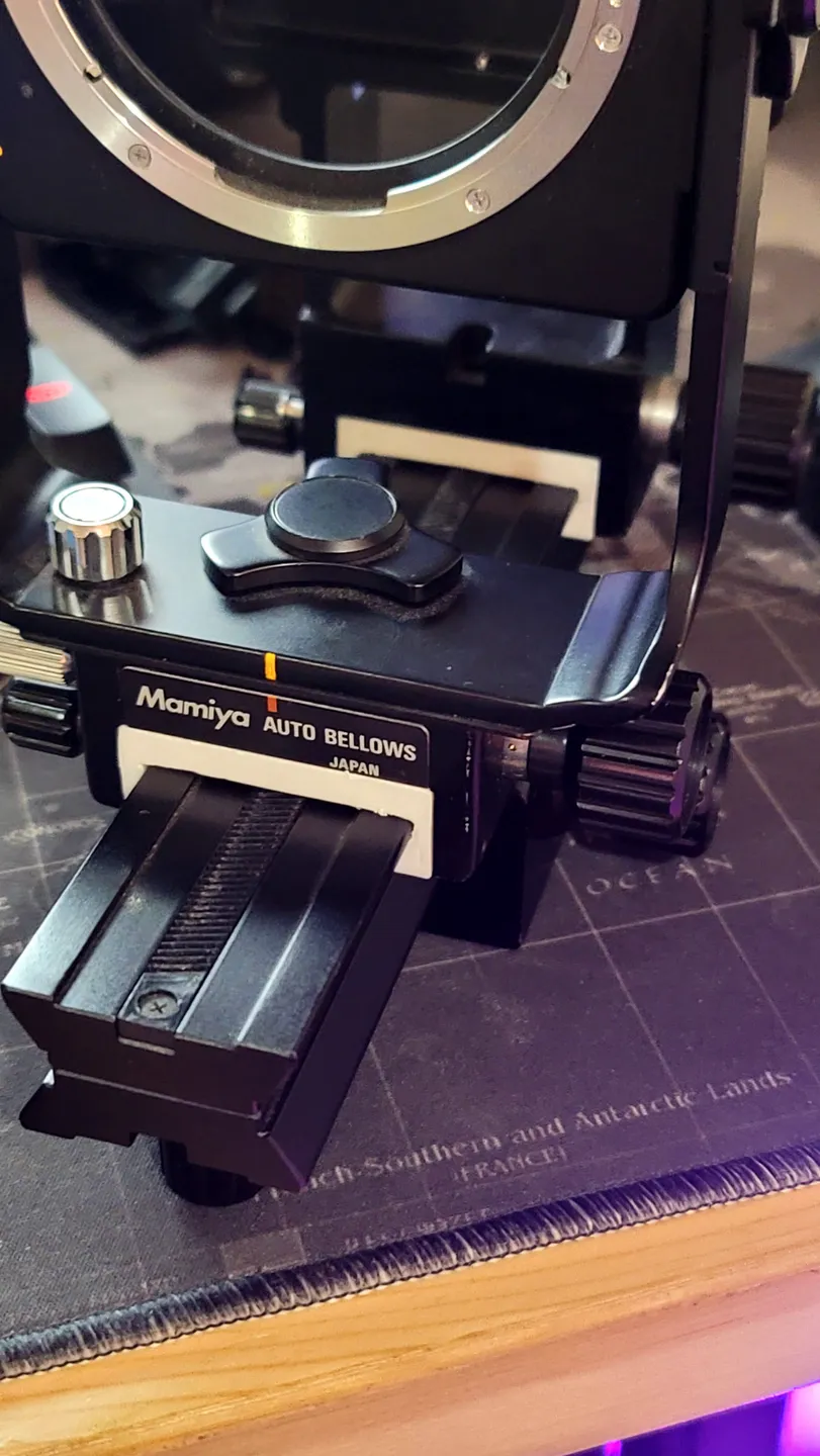 Mamiya 645 Auto Bellows Linear Rail Bearing