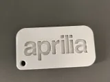 Aprilia Ahänger-4