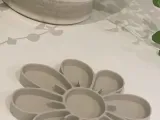 Play tray flower-0