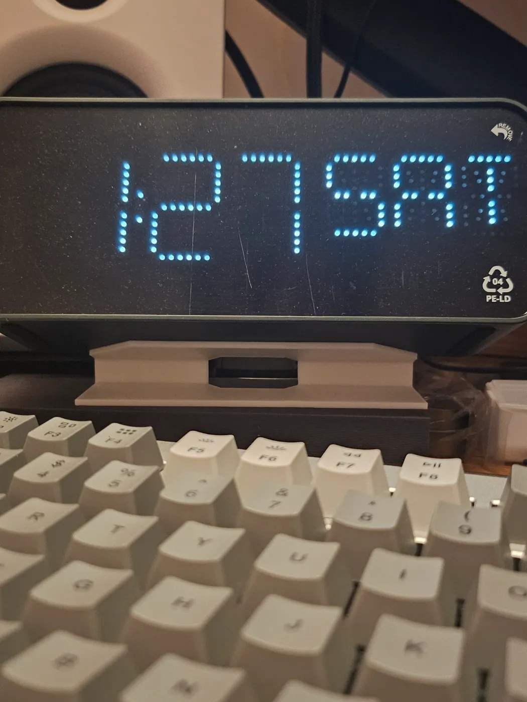 IKEA BONDTOLVAN Clock holder