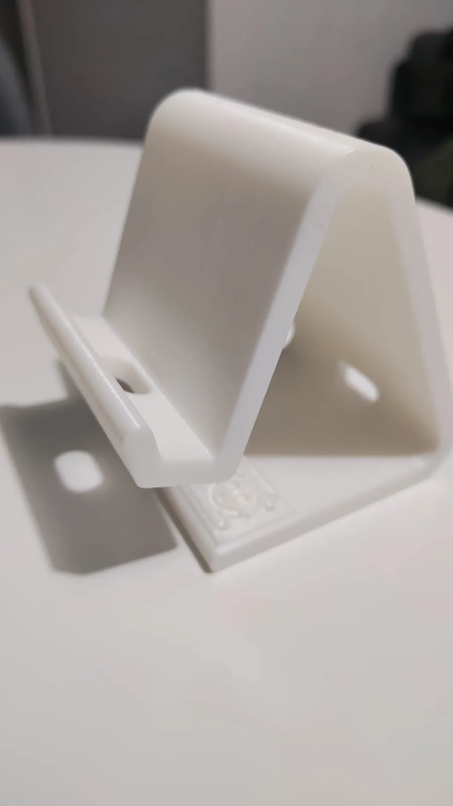 Cell phone holder - One Piece