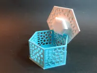 Voronoi Hexagonal Box-4