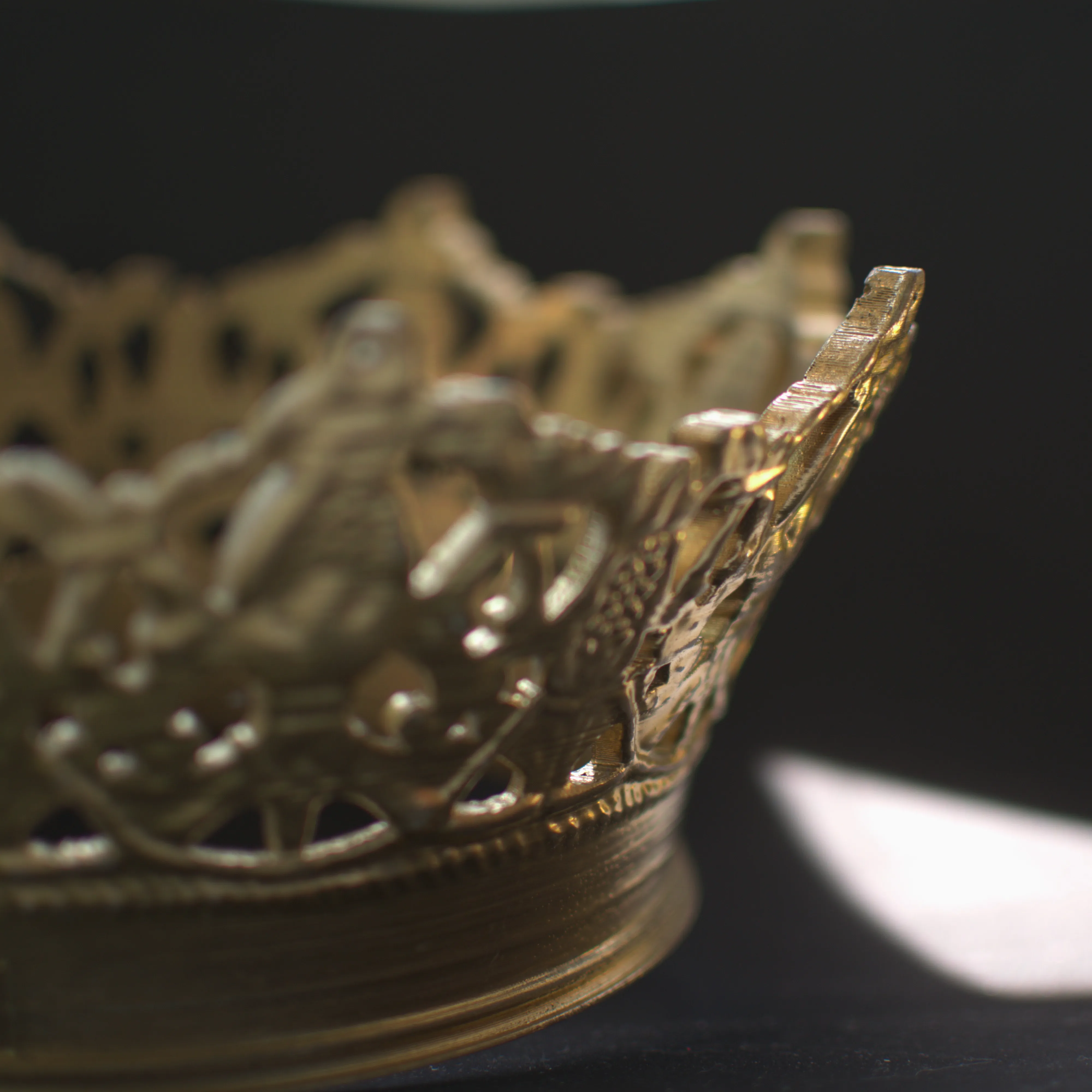 Réplica comercial de la corona de Isabel la Católica