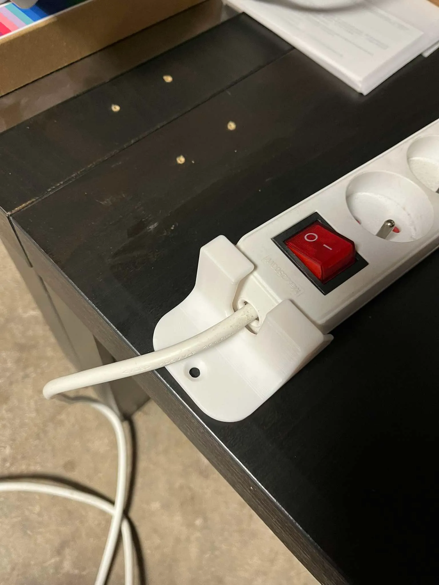 Extension cable holder