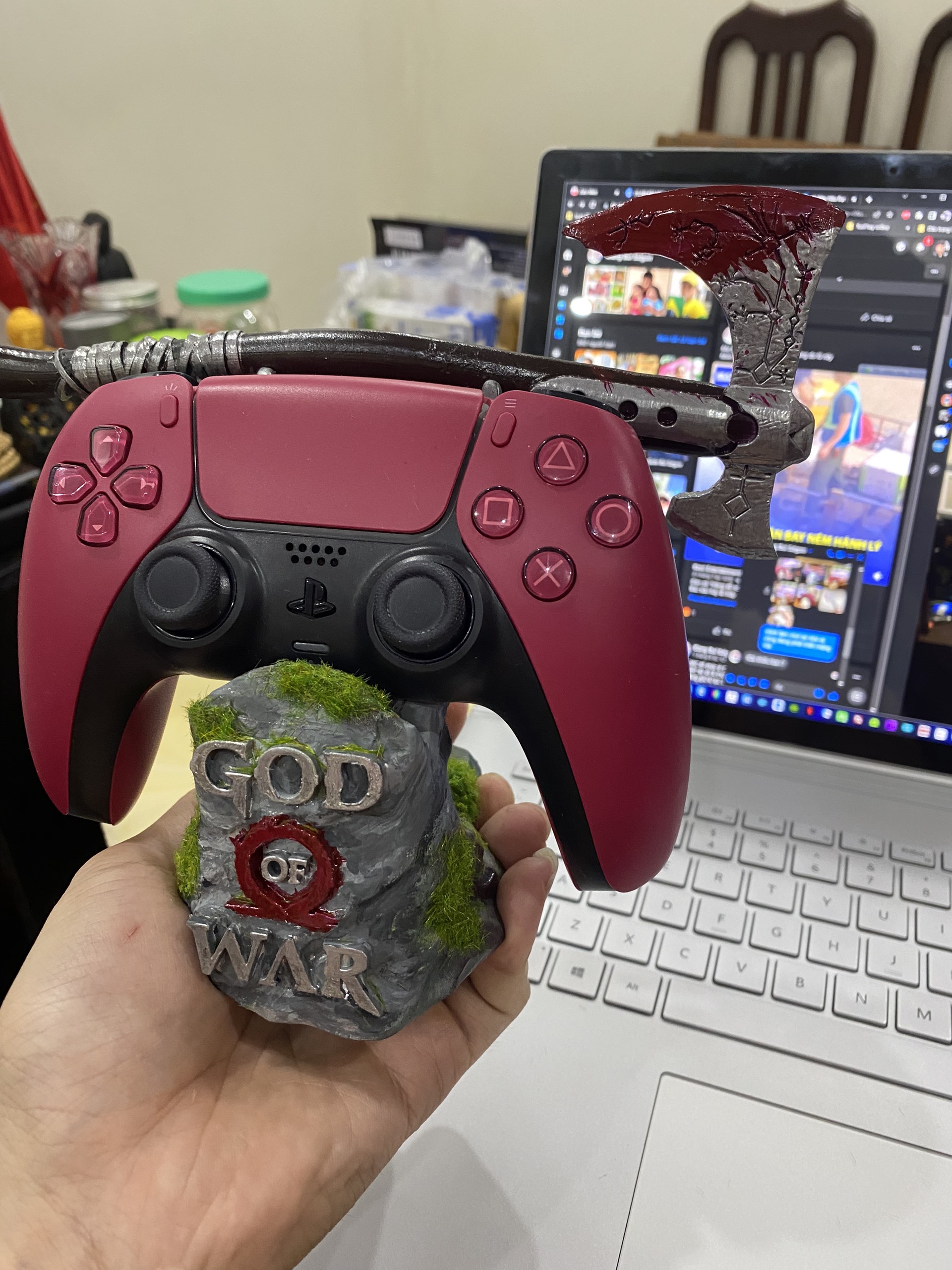 God of War Controller Holder 