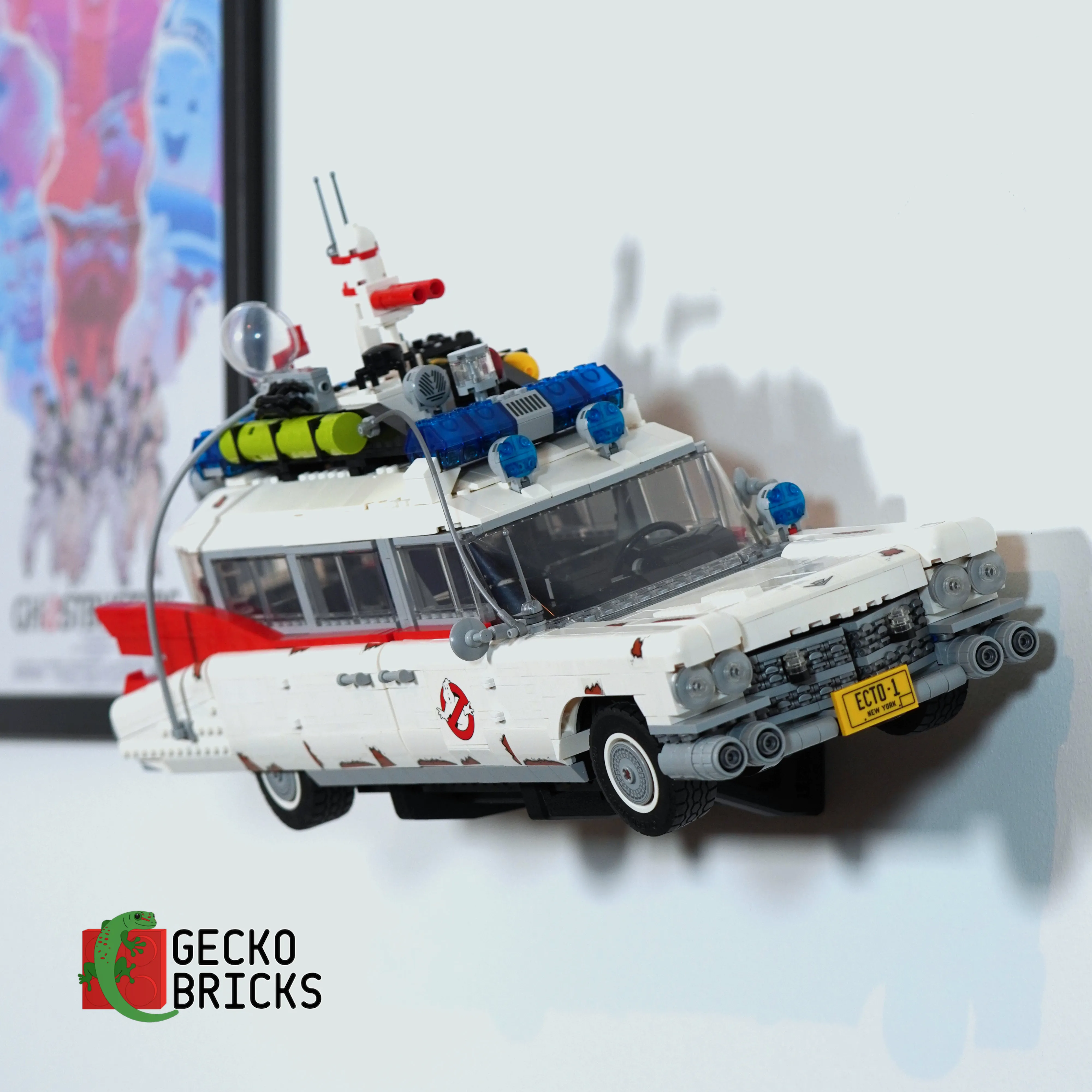 Wall Mount for LEGO Ghostbusters ECTO-1 10274 Gecko Bricks