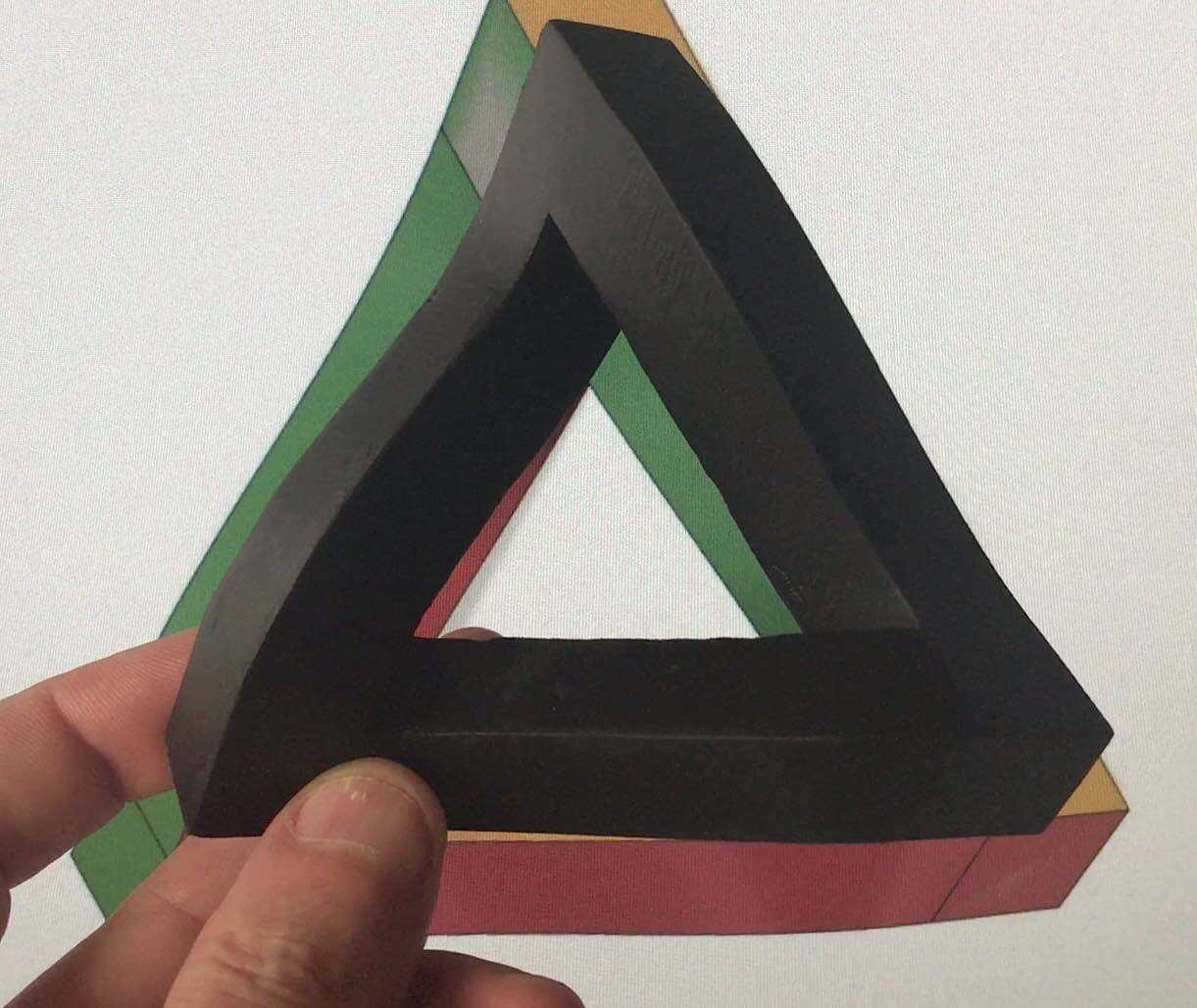 Impossible 3D printed Penrose Triangle: solved?, 3D Printing Blog