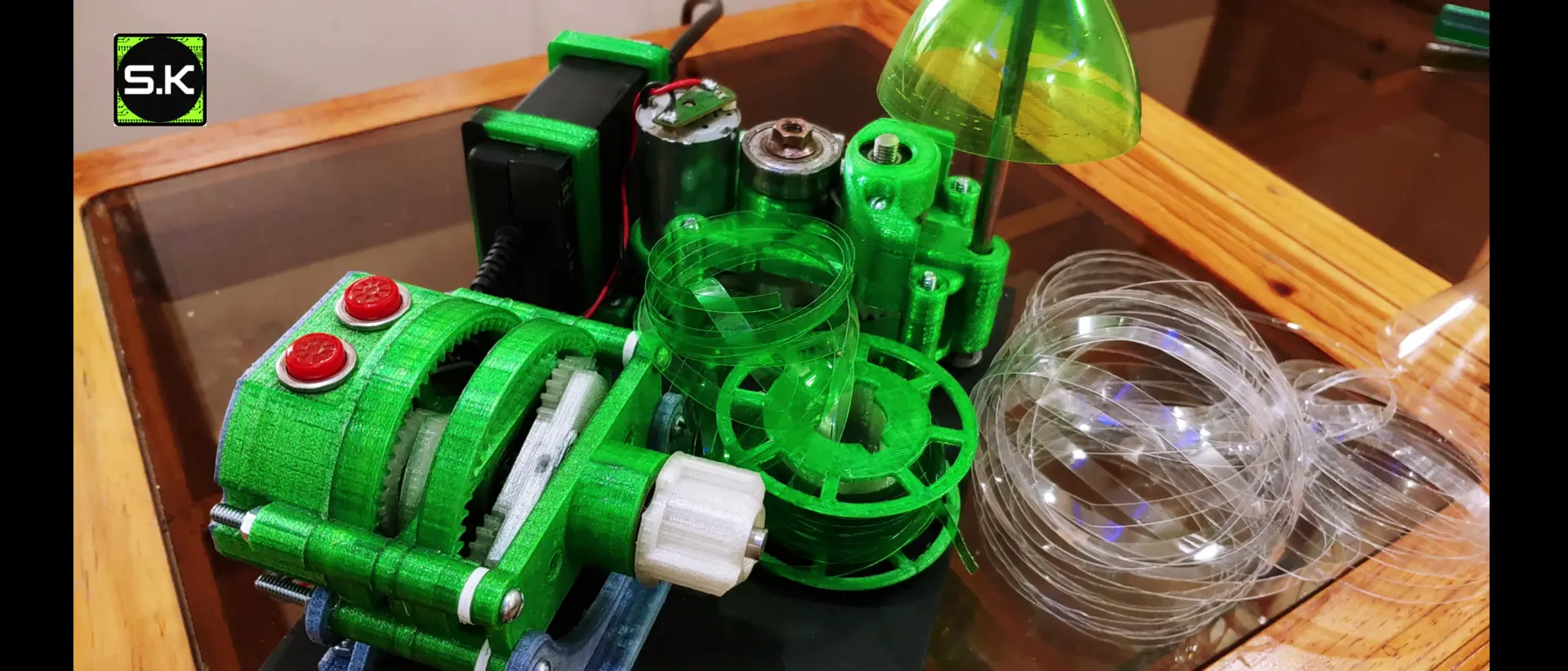 PET plastic bottle cutter for recycled filament