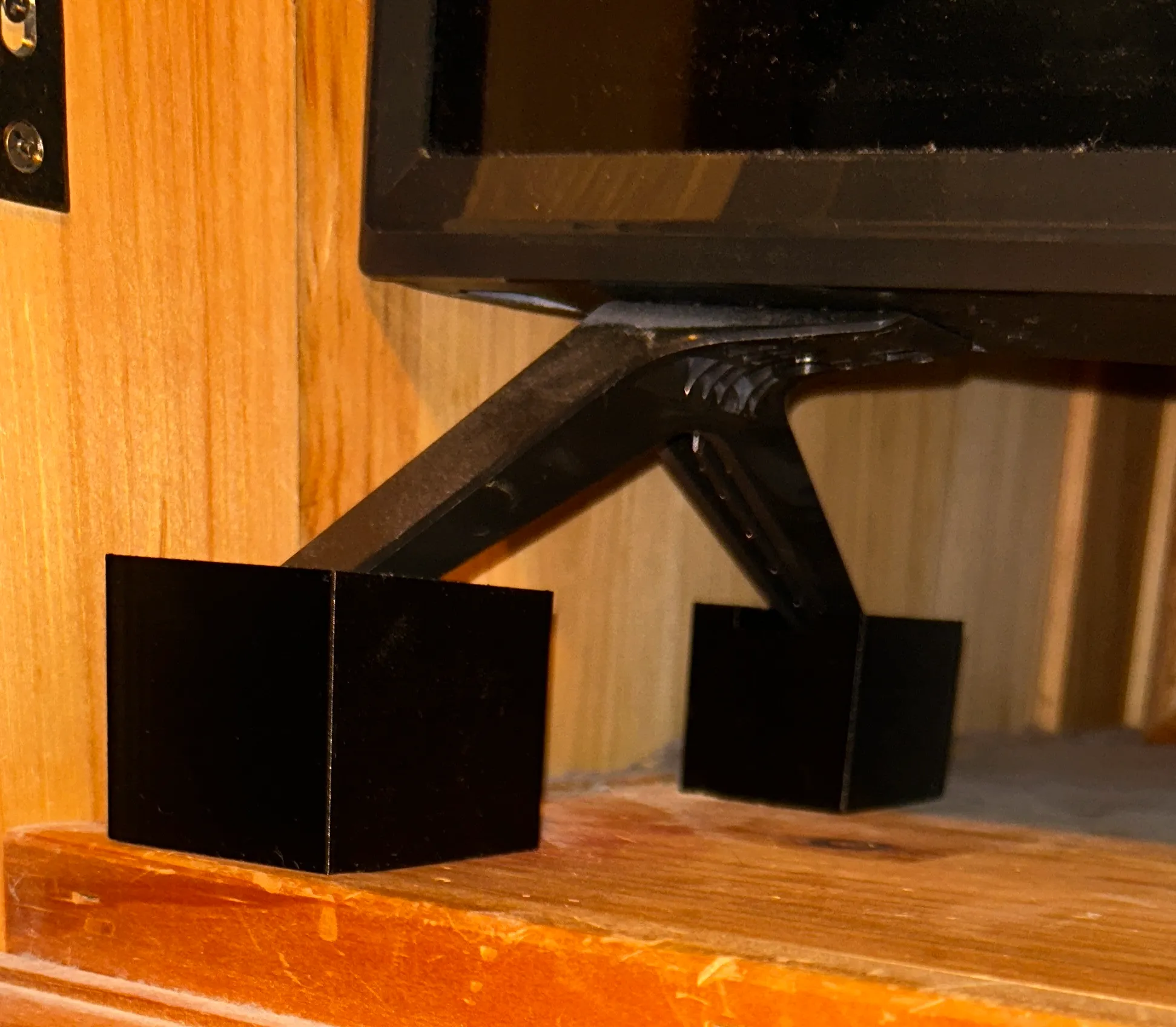 LG TV Riser