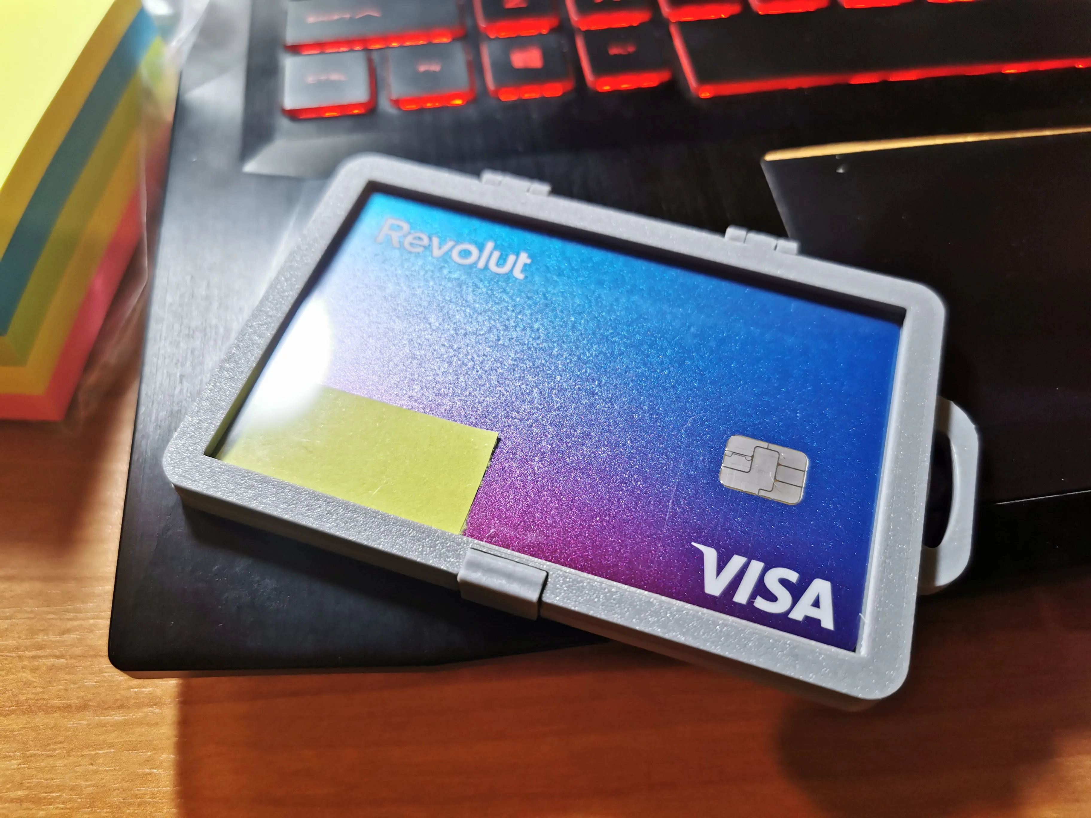 Skipass Card Holder, Pool Pass, Name tag for luggage.