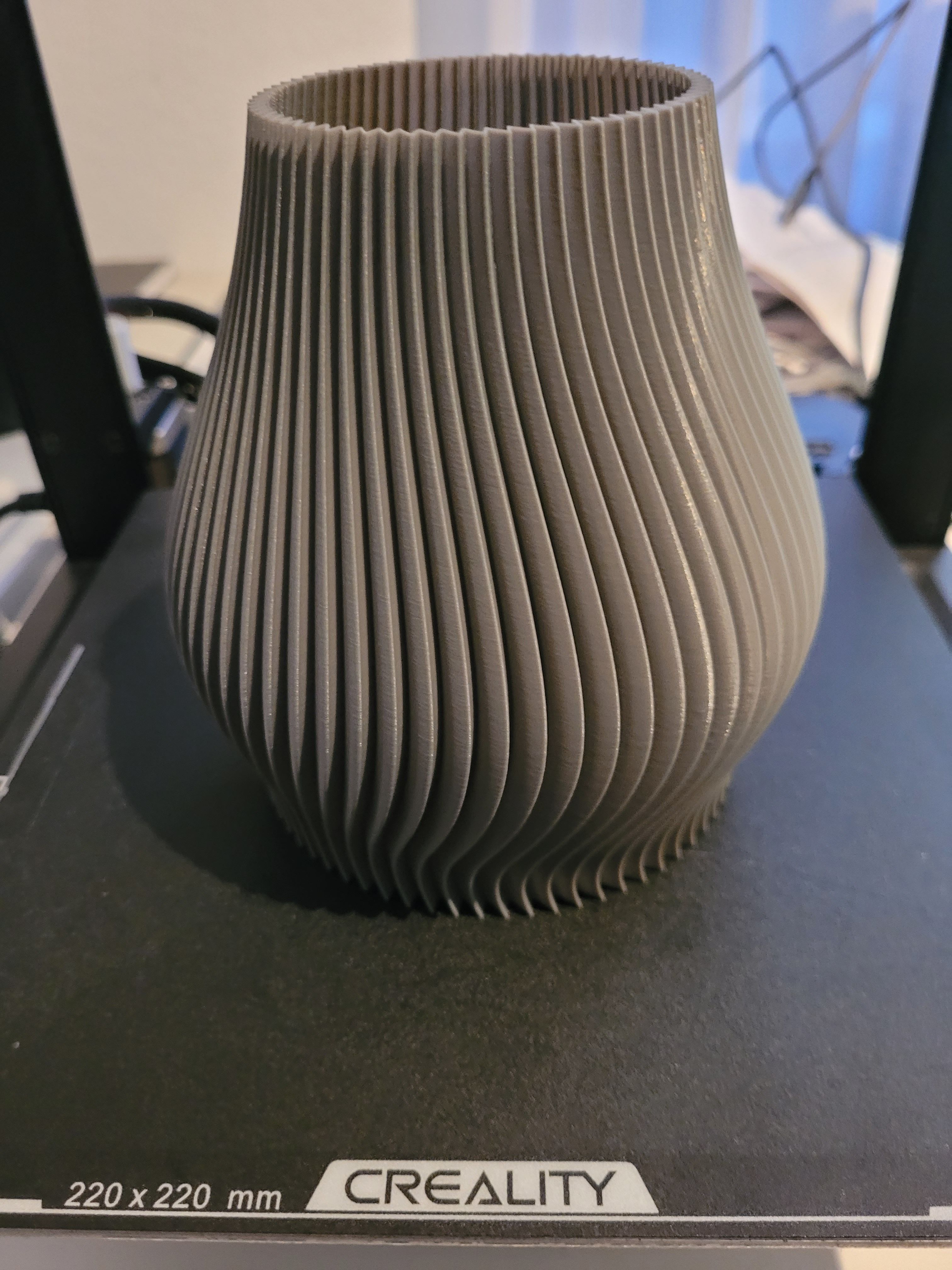 Ribbed_vase_PLA_3h55m