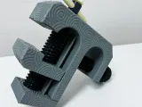 Bench Vise IV-7