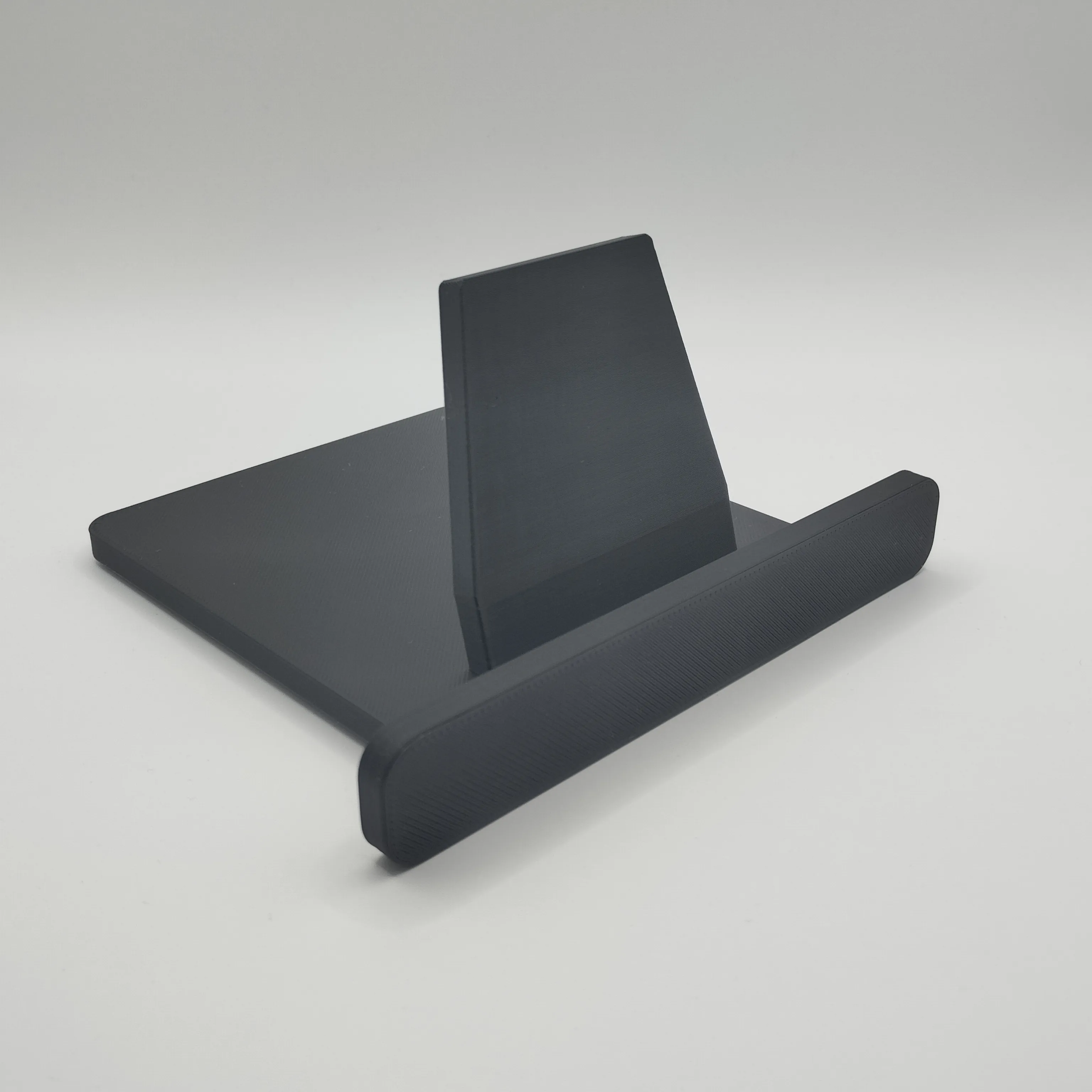Modern iPad Stand - Un supporto per tablet elegante e stabile