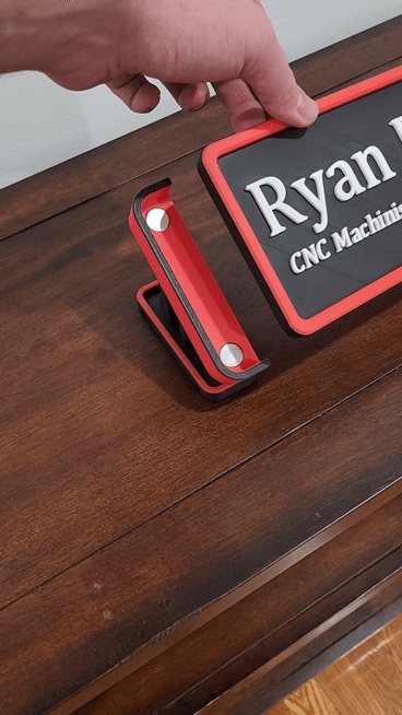 Magnetic Name Plate Version 3-1